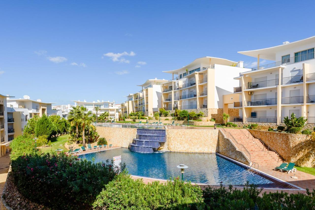 אלבופיירה Bnb Homes Ocean View Apartment With Relax Terrace, 2 Swimming Pools & Tennis Court מראה חיצוני תמונה