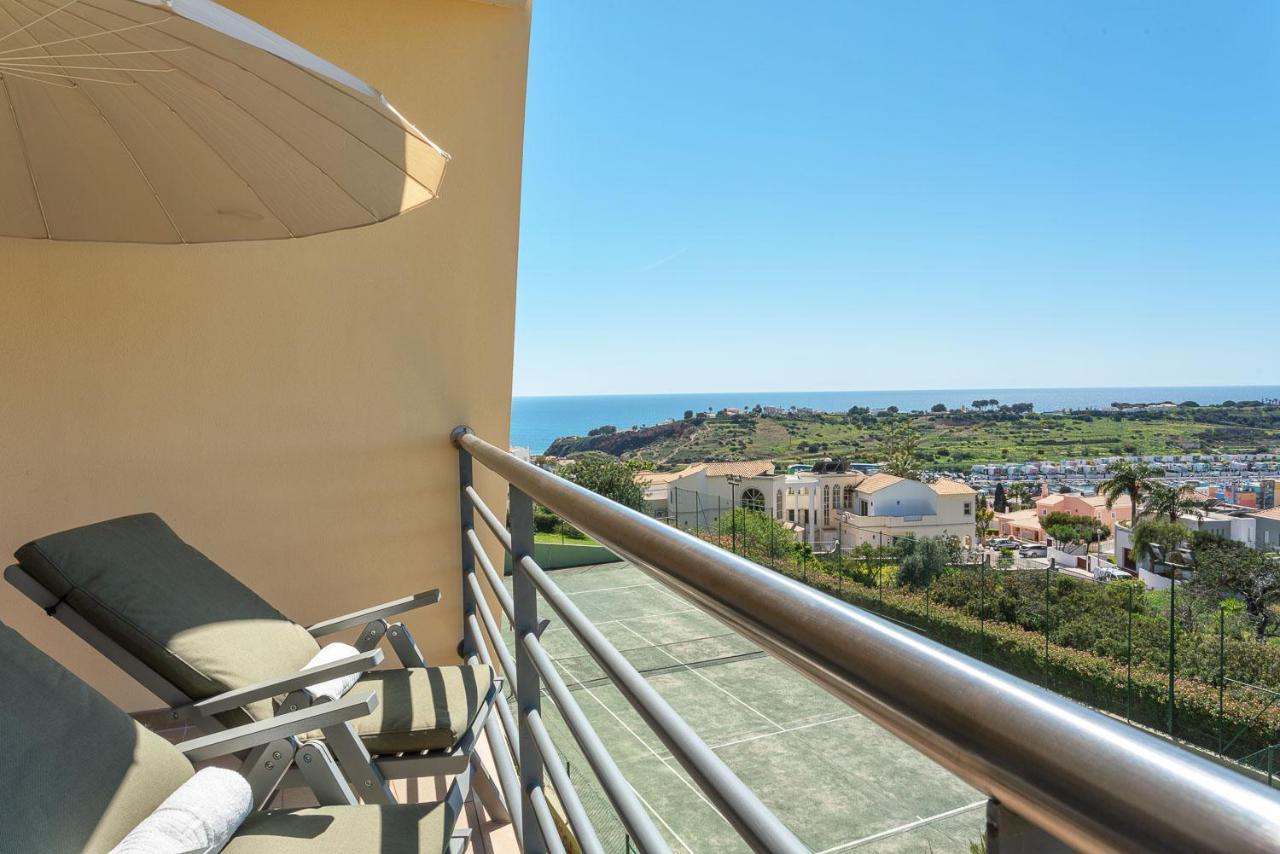 אלבופיירה Bnb Homes Ocean View Apartment With Relax Terrace, 2 Swimming Pools & Tennis Court מראה חיצוני תמונה