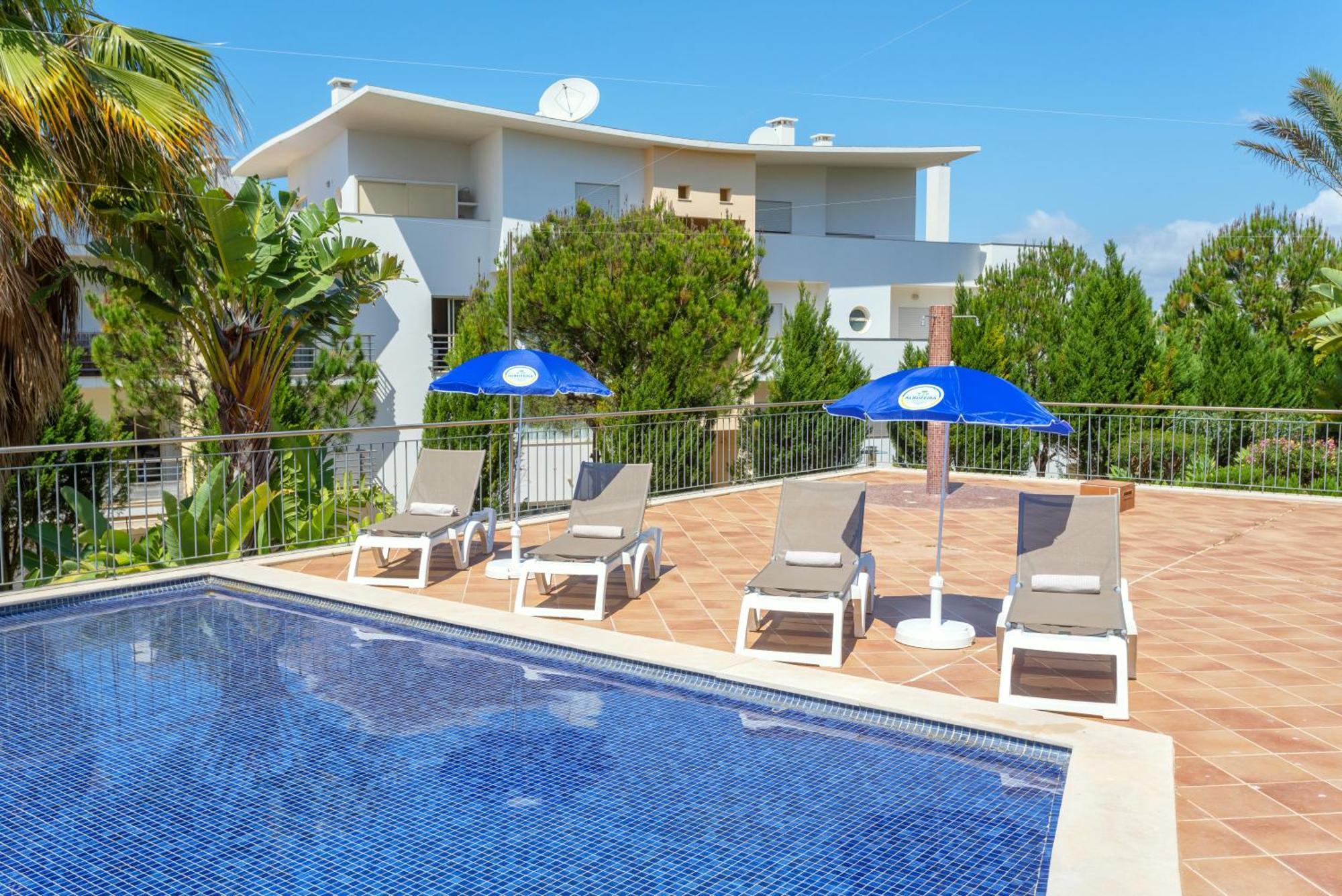 אלבופיירה Bnb Homes Ocean View Apartment With Relax Terrace, 2 Swimming Pools & Tennis Court מראה חיצוני תמונה